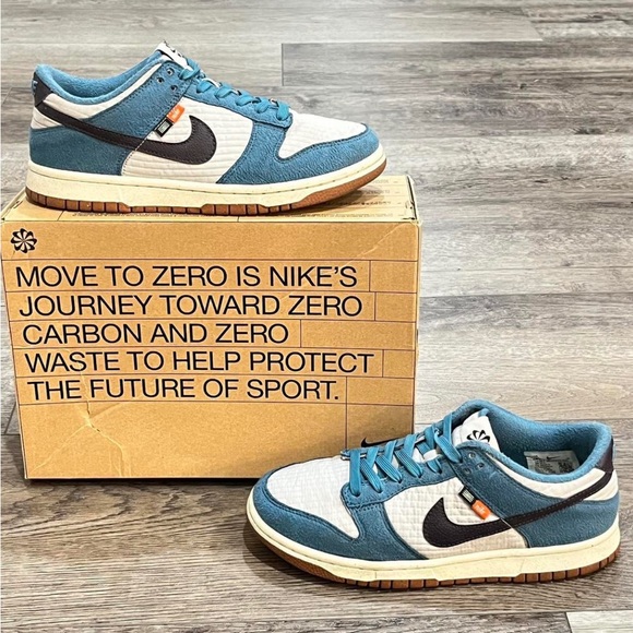 Nike Dunk Low Toasty Riffs Womens • Size 8